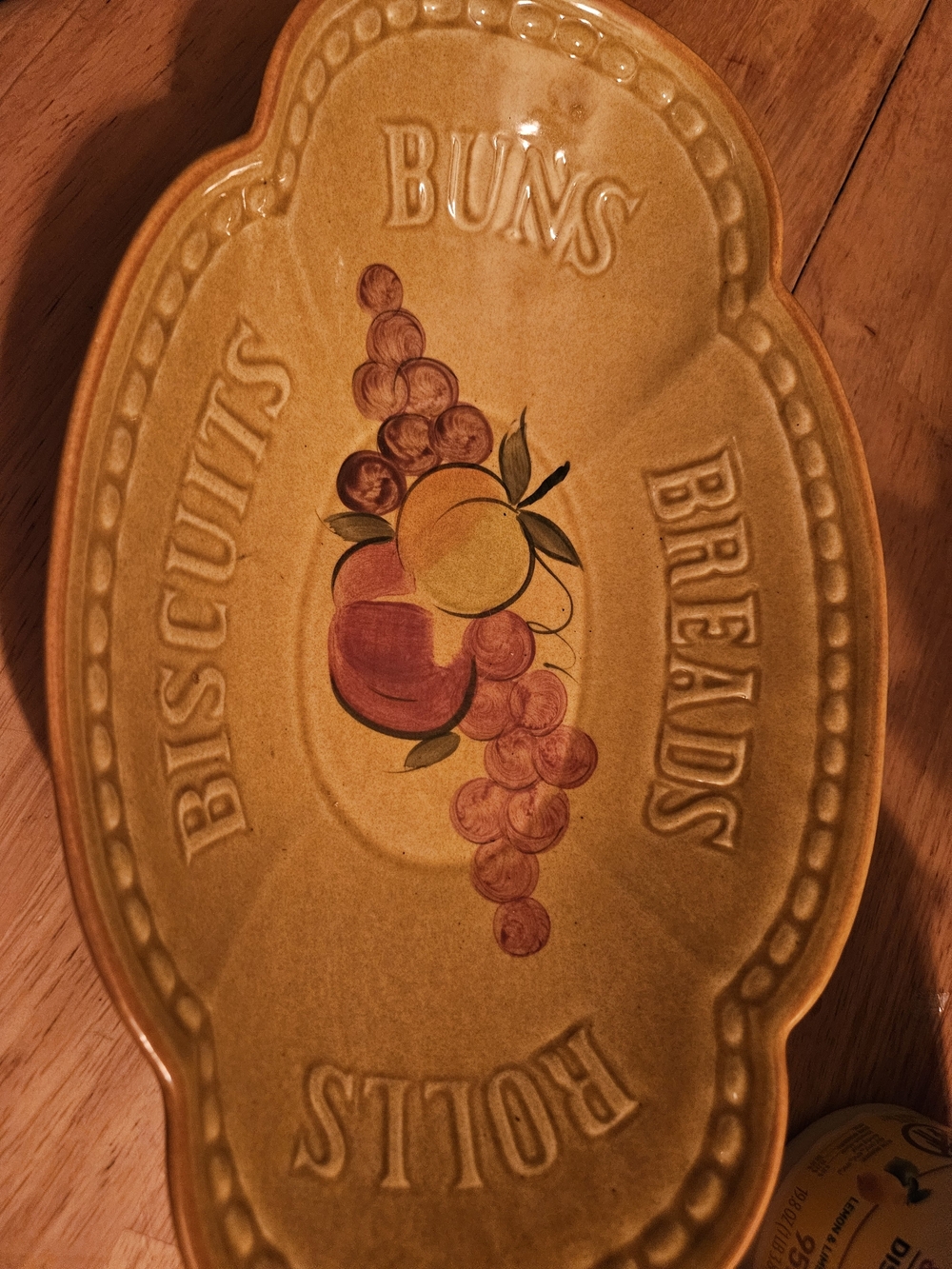 Californua USA Bread & Biscuit Serving Platter - Golden Yellow